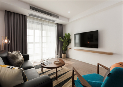 沙漠与海混搭风格